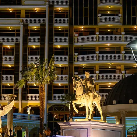 Imperial Palace 5*